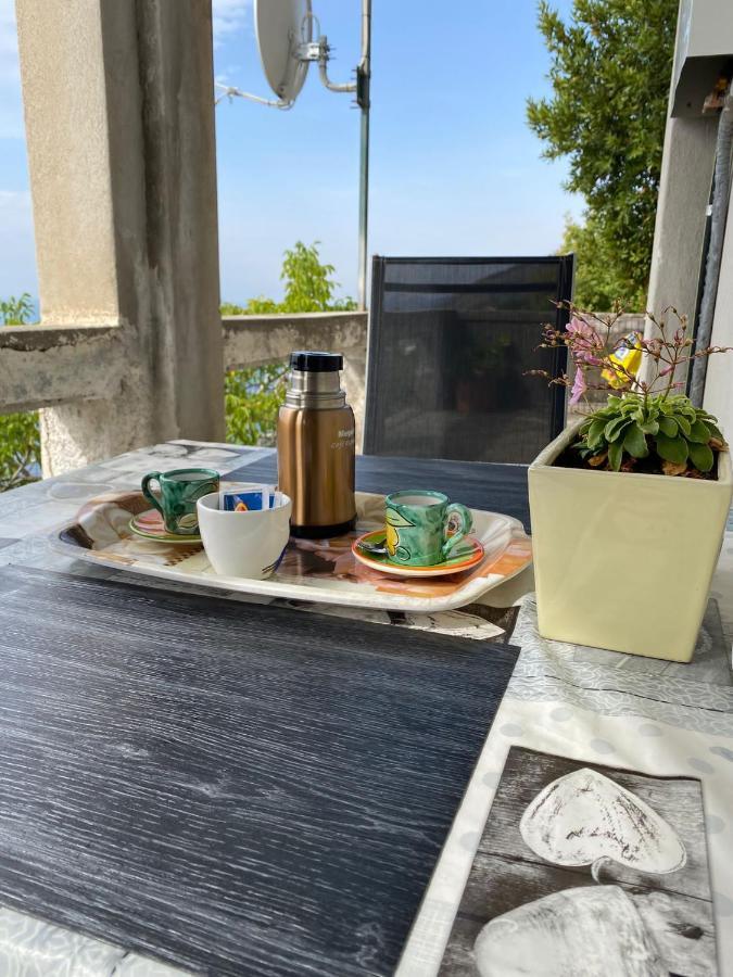 Giardino Sul Mare Lägenhet Amalfi Exteriör bild